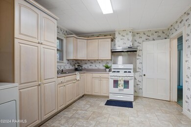 1013Cayce-11