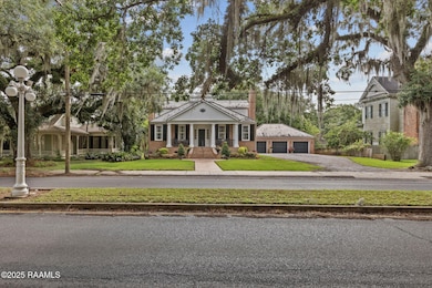 3-web-or-mls-302 Main St-3