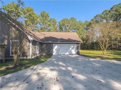 102 Winchester Rd, Waverly, GA 31565 - photo 2