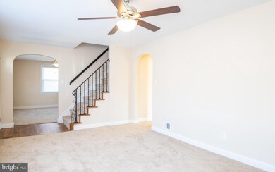 212 W Bellevue Ave, Reading, PA 19605 - photo 4