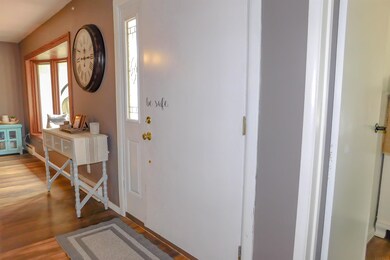 221 Toll Cir, Bluffton, IN 46714 - photo 5