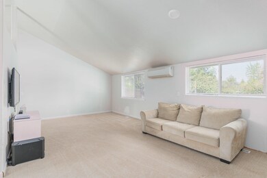1060 SW Kokanee Ln-014