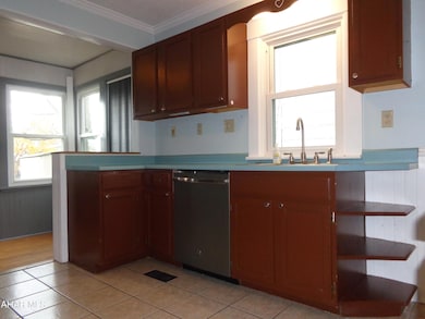 711 N 4th St unit JUN, Altoona, PA 16601 - photo 4