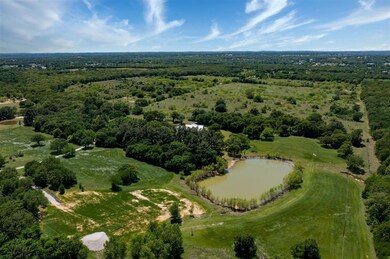 1070 S Reno Rd, Springtown, TX 76082 - photo 5