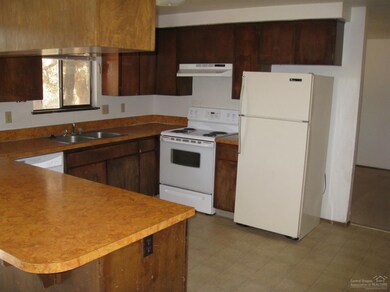 unlisted-address, Bend, OR 97702 - photo 6