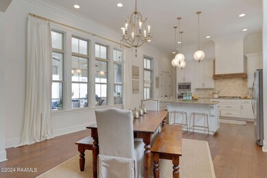 7-web-or-mls-124 Calera Blvd-7