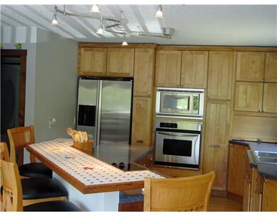 80 S Niantic Dr, Charlestown, RI 02813 - photo 3