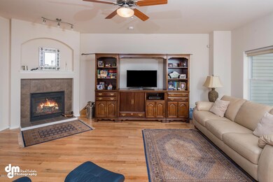 5929 Big Bend Loop Anchorage-large-013-8