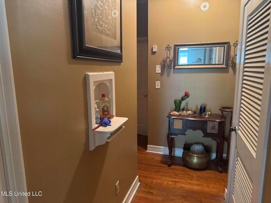 3923 Azalea Dr, Jackson, MS 39206 - photo 7