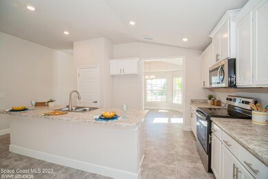 1780 Kitchen 2