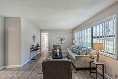 6218 Carranza Dr, Jacksonville, FL 32216 - photo 5