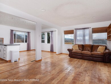 02 living dining