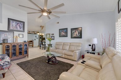 1221 W Bentrup St unit 1, Chandler, AZ 85224 - photo 4