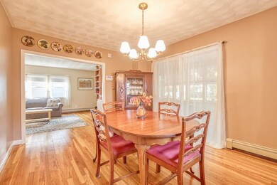 288 Central St, Saugus, MA 01906 - photo 7