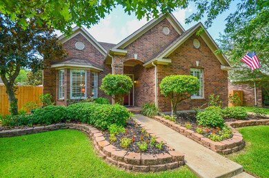 17445 Emerald Isle Dr, Houston, TX 77095 - photo 2