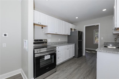 1052 Holly Cir, Forest Park, GA 30297 - photo 4