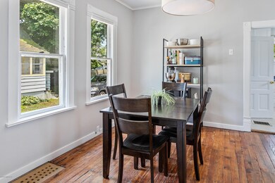 19 E 19th Holland-3