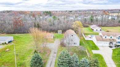 6873 Delamater Rd, Derby, NY 14047 - photo 3