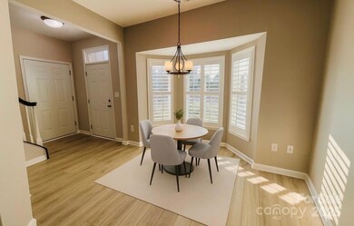 318 Shingleoak Dr, Clover, SC 29710 - photo 5