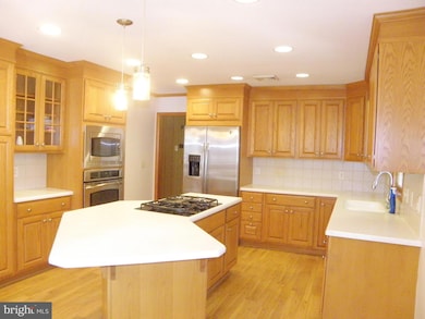 108 Elizabeth St, Georgetown, DE 19947 - photo 3