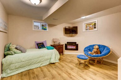 631 Clover Dr, Algonquin, IL 60102 - photo 2