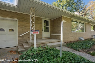 502 E Mcconnell St, Saint Johns, MI 48879 - photo 7