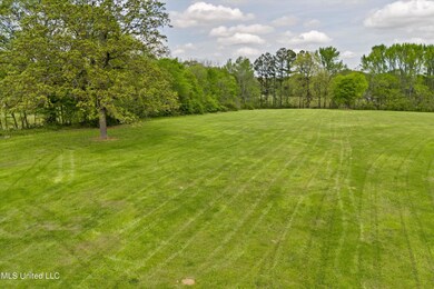 12-15 N Red Banks Rd-12