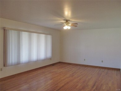 872 5th St, Whitehall, PA 18052 - photo 4