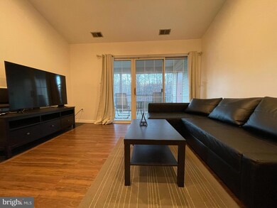 113 Cascade Ct unit 10, Princeton, NJ 08540 - photo 4