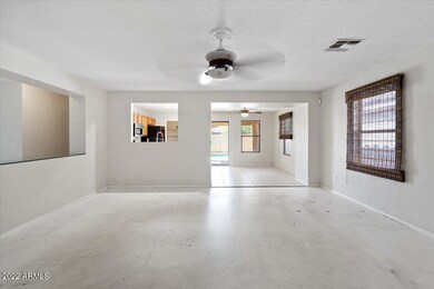 05-Living Room