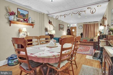 266 Linden St, Reading, PA 19604 - photo 6