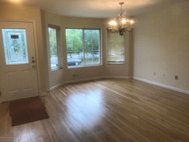 149 Gladwin St, Staten Island, NY 10309 - photo 5