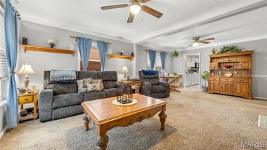 431 Kingston Dr, Saint Louis, MO 63125 - photo 7