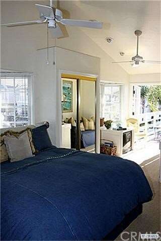 200 - Master bedroom