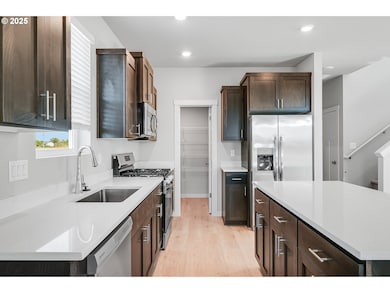 891 Legacy St, Eugene, OR 97402 - photo 4