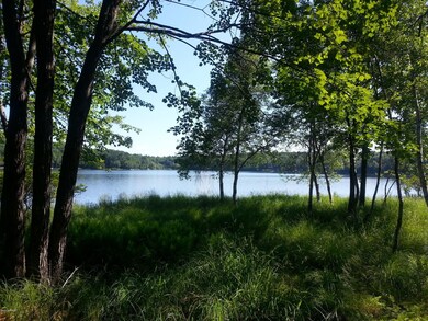 226 Fawn Lake Dr, Lackawaxen Township, PA 18428 - photo 2