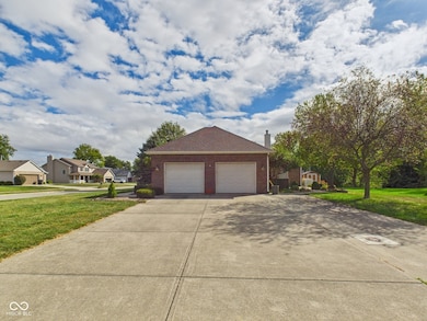 261 Blue Spruce Dr, Pendleton, IN 46064 - photo 4