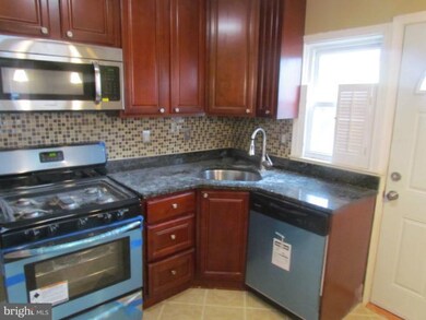 6225 Pioneer Dr, Baltimore, MD 21214 - photo 3