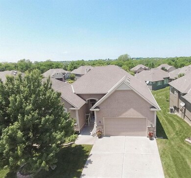 1424 Brompton Ln, Raymore, MO 64083 - photo 7