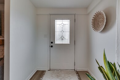 39 Maple St, Whiteland, IN 46184 - photo 3