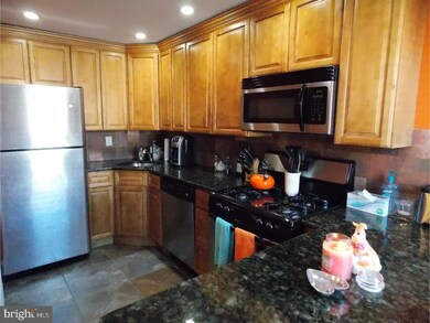 1069 Tremont Dr, Glenolden, PA 19036 - photo 6