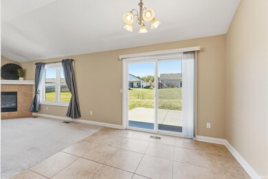 2201 Cedar Ridge Cove, Fort Wayne, IN 46818 - photo 7