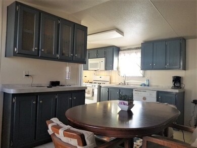 324 E Raven Ave, Rangely, CO 81648 - photo 7