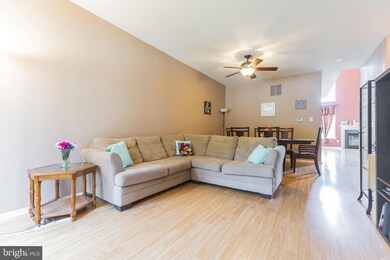 137 Rittenhouse Dr, Woodbury, NJ 08096 - photo 3