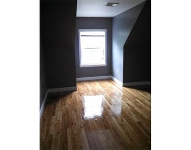 15 Brinsley St unit 2, Dorchester, MA 02121 - photo 7