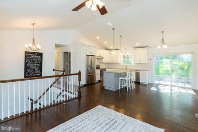 332 Cedar Grove Rd, Winchester, VA 22603 - photo 5