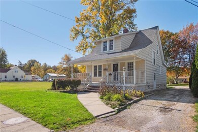 Bungalow-style home featuring a porch and a front 