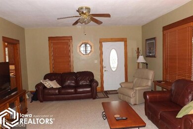 3197 Iowa 16, Wever, IA 52658 - photo 5