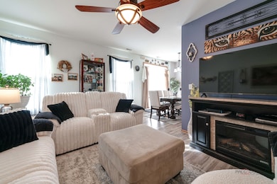 2636 Evergreen Cir unit 15, McHenry, IL 60050 - photo 5