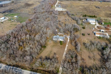 16554 Aa Bumgarner Rd, Justin, TX 76247 - photo 2